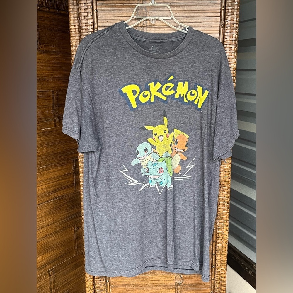 Pokemon Gray Size XL Men’s T-Shirt